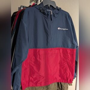 Champion Pull-Over Wind Breaker that Breaks Wind
